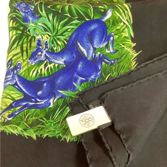 Hermes Equateur Large Scarf NWT - Picture 5 of 13